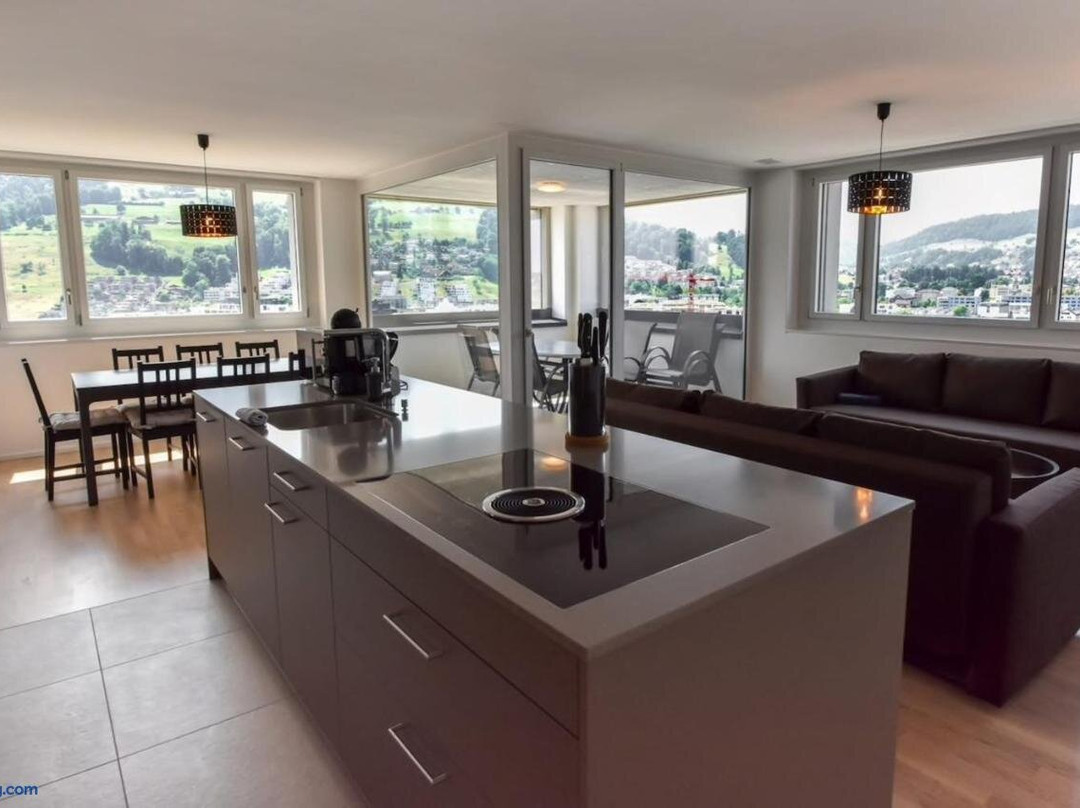 AirHosted - Luzern Vacation Home Rentals
