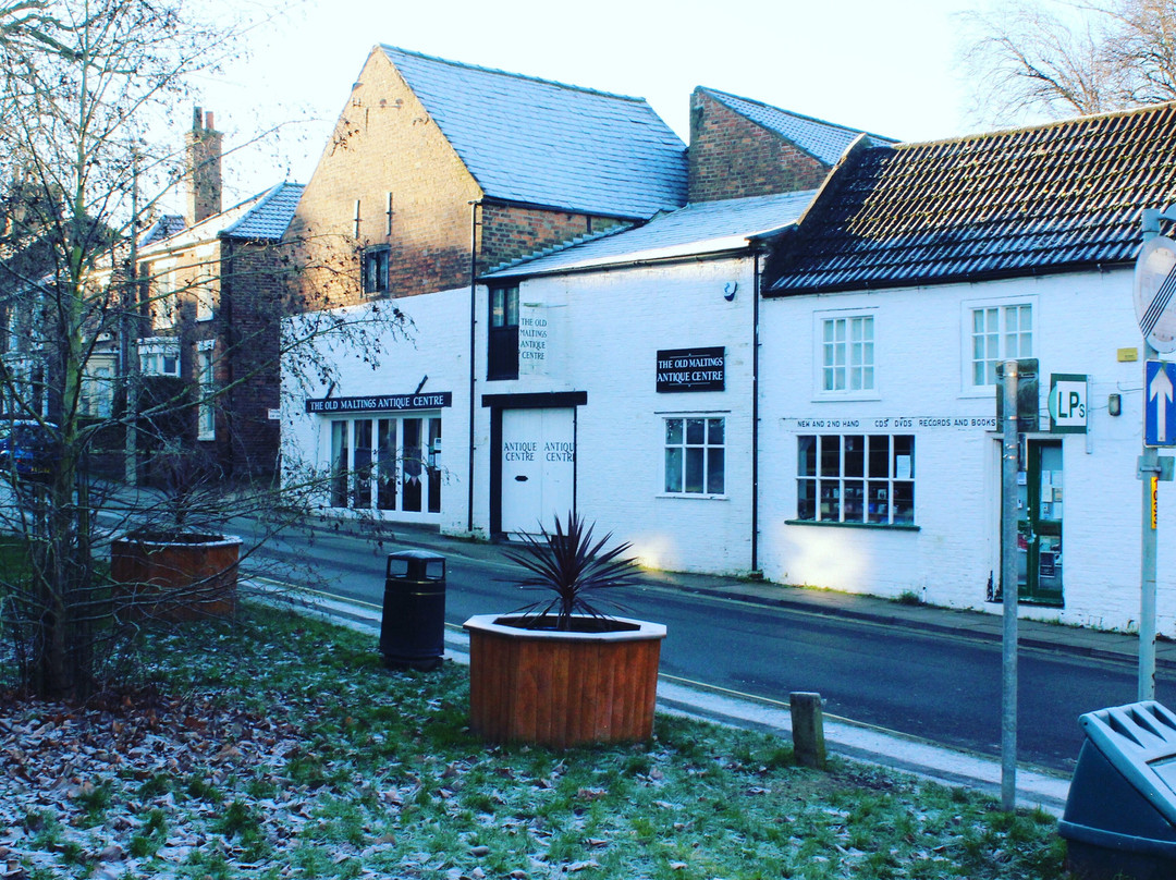 The Old Maltings Antique Centre-Louth必去景点