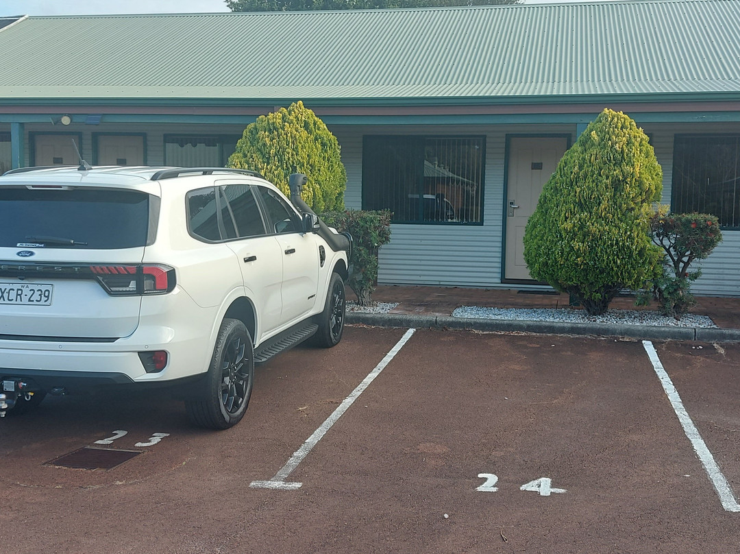 Tree Top Walk Motel主图