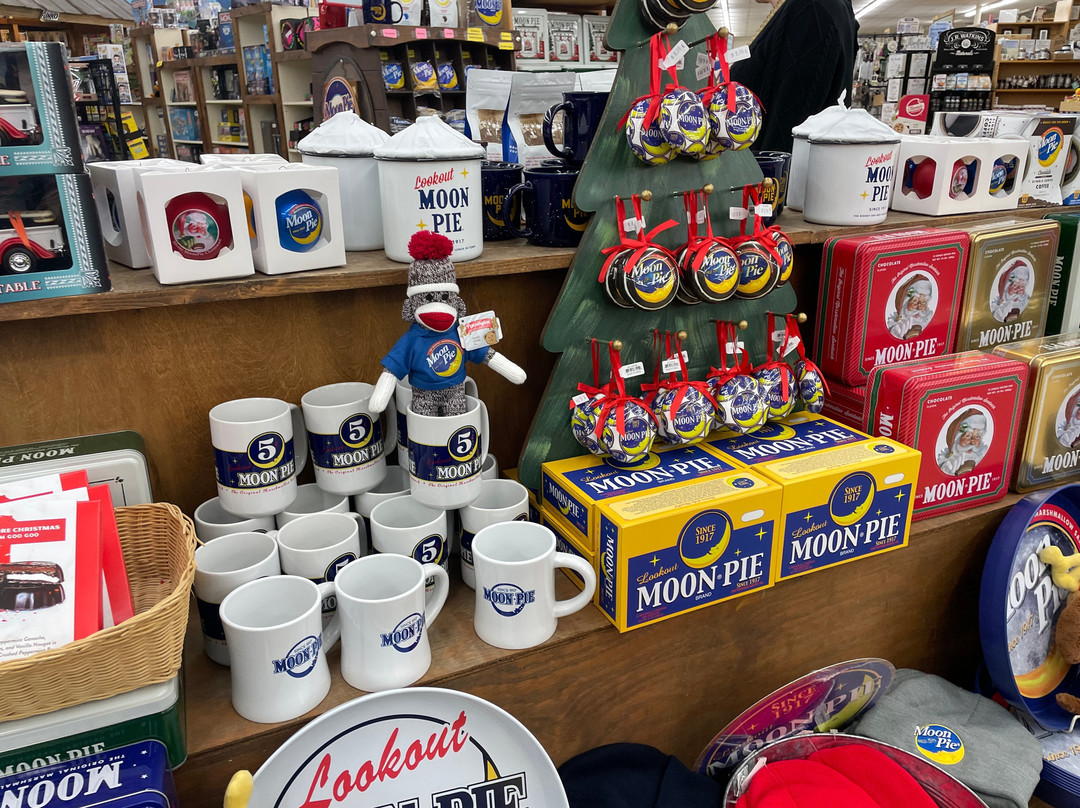 MoonPie General Store and the Original Book Warehouse-皮金福奇必去景点