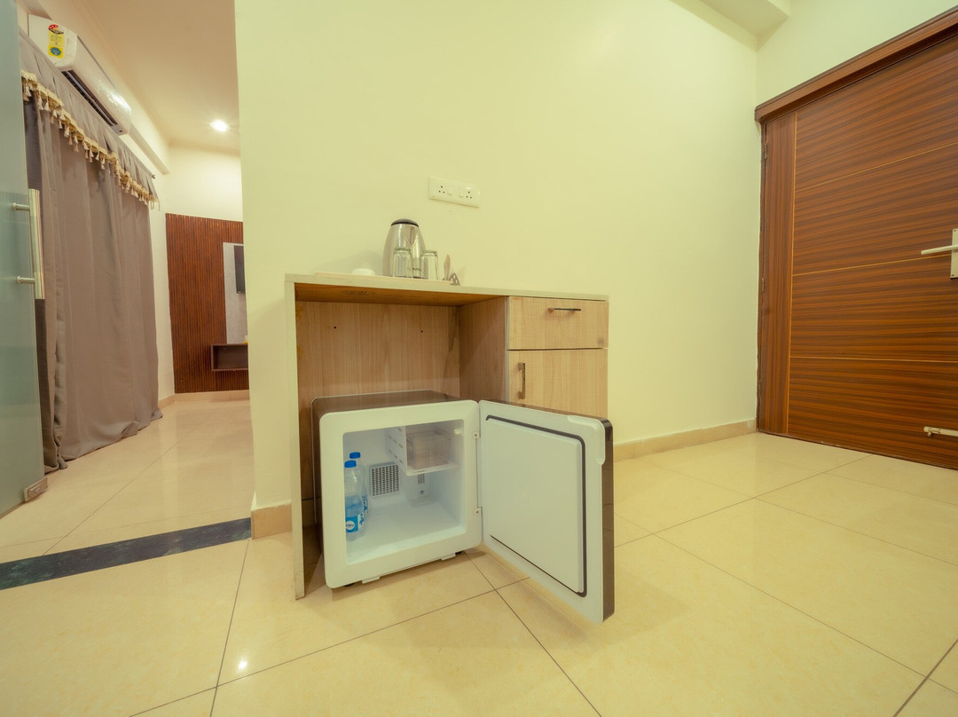 Hotel HSR View Inn主图