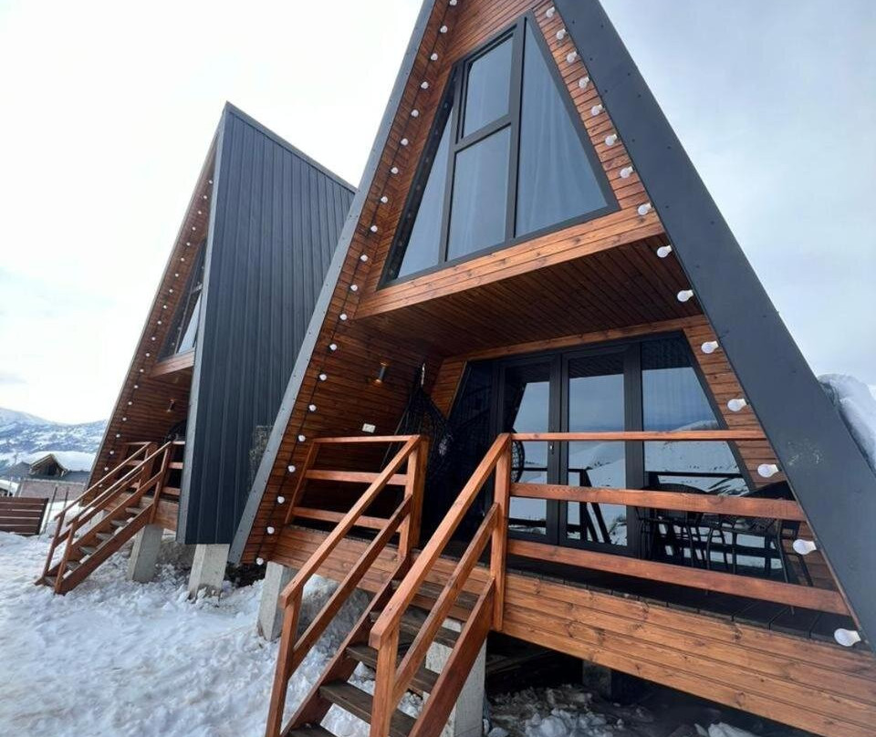 Gudauri Sikhaura