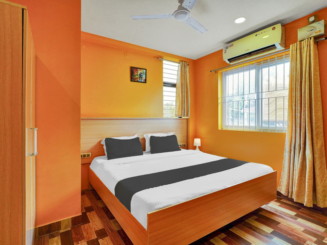 Super Collection O Kushal Nagar Near KSRTC Bus Stand formerly RR Residency