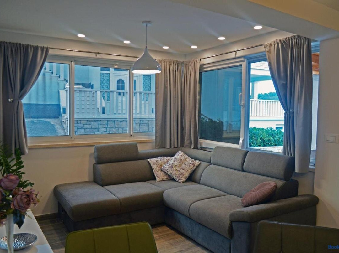 Apartments Rina - Kneze