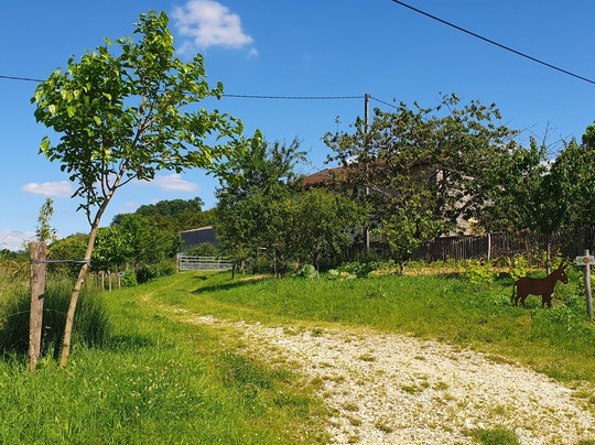 Asinerie Des Combes-Saint-Bonnet-de-Valclerieux必去景点
