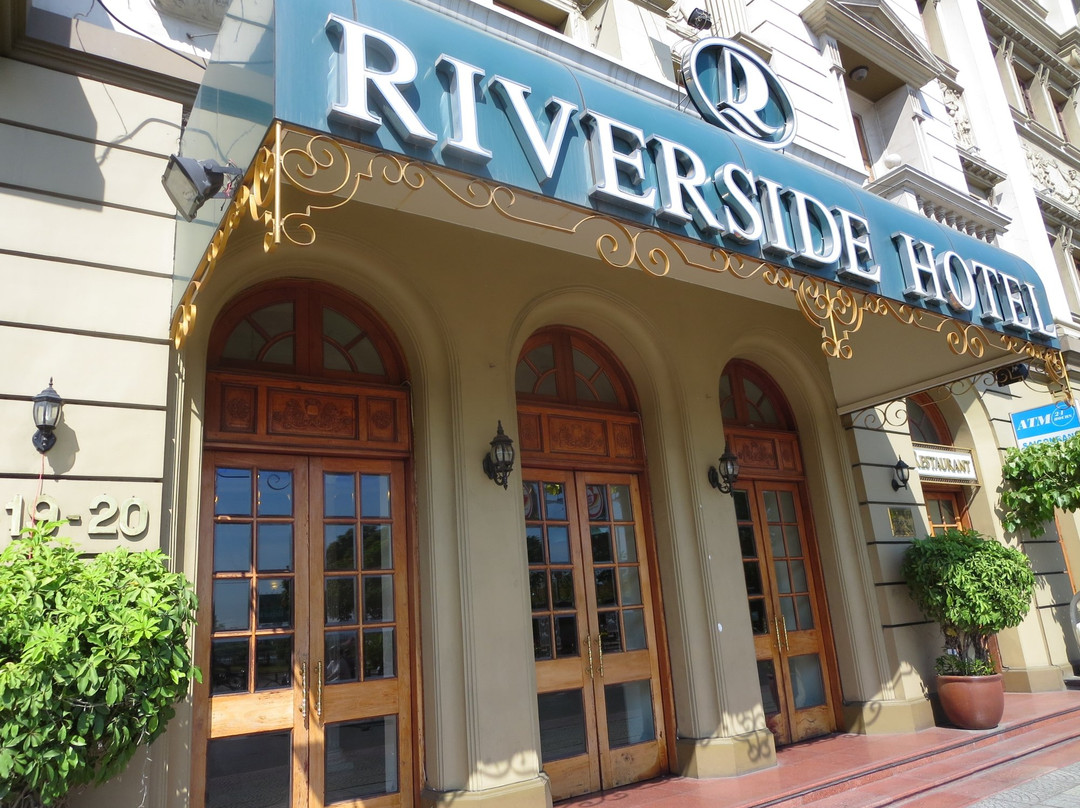 西贡河畔酒店主图