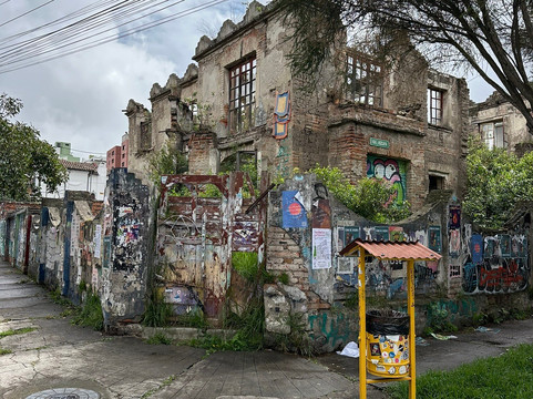 Instinto Ecuador Tours-基多必去景点