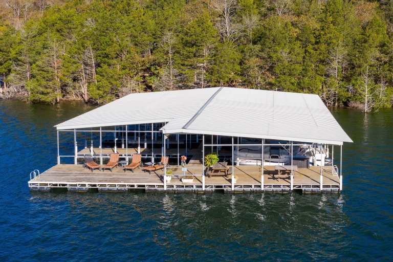 海狸湖畔小屋酒店 - 仅供伴侣入住度假屋-泳池