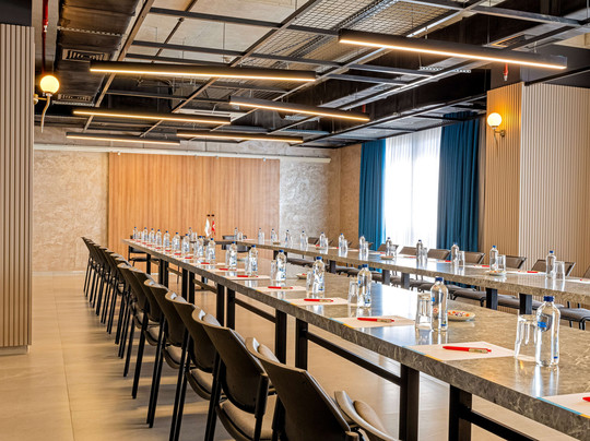 First Joy Hotel主图