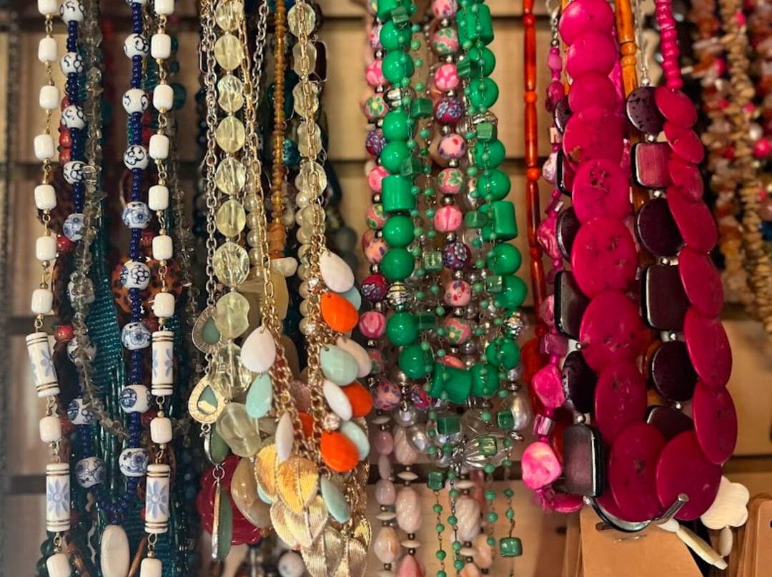 Worn Again-Saint Williams必去景点