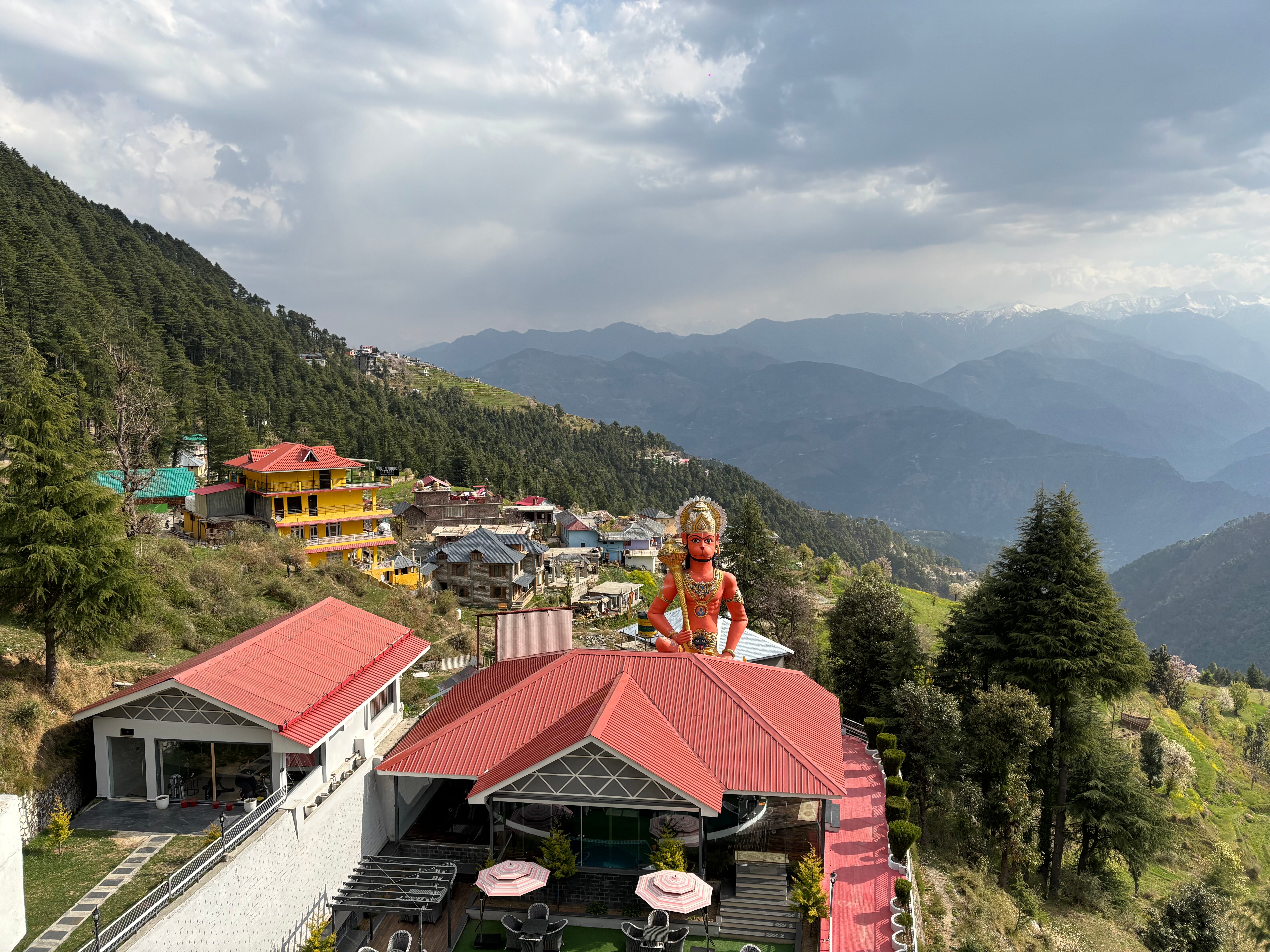 Fortune Khajjiar-酒店景观
