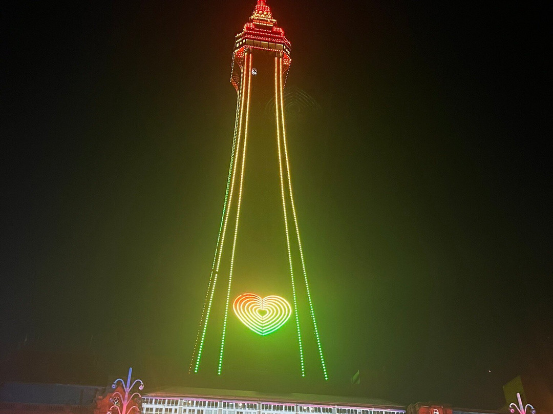 Blackpool Illuminations-黑潭必去景点