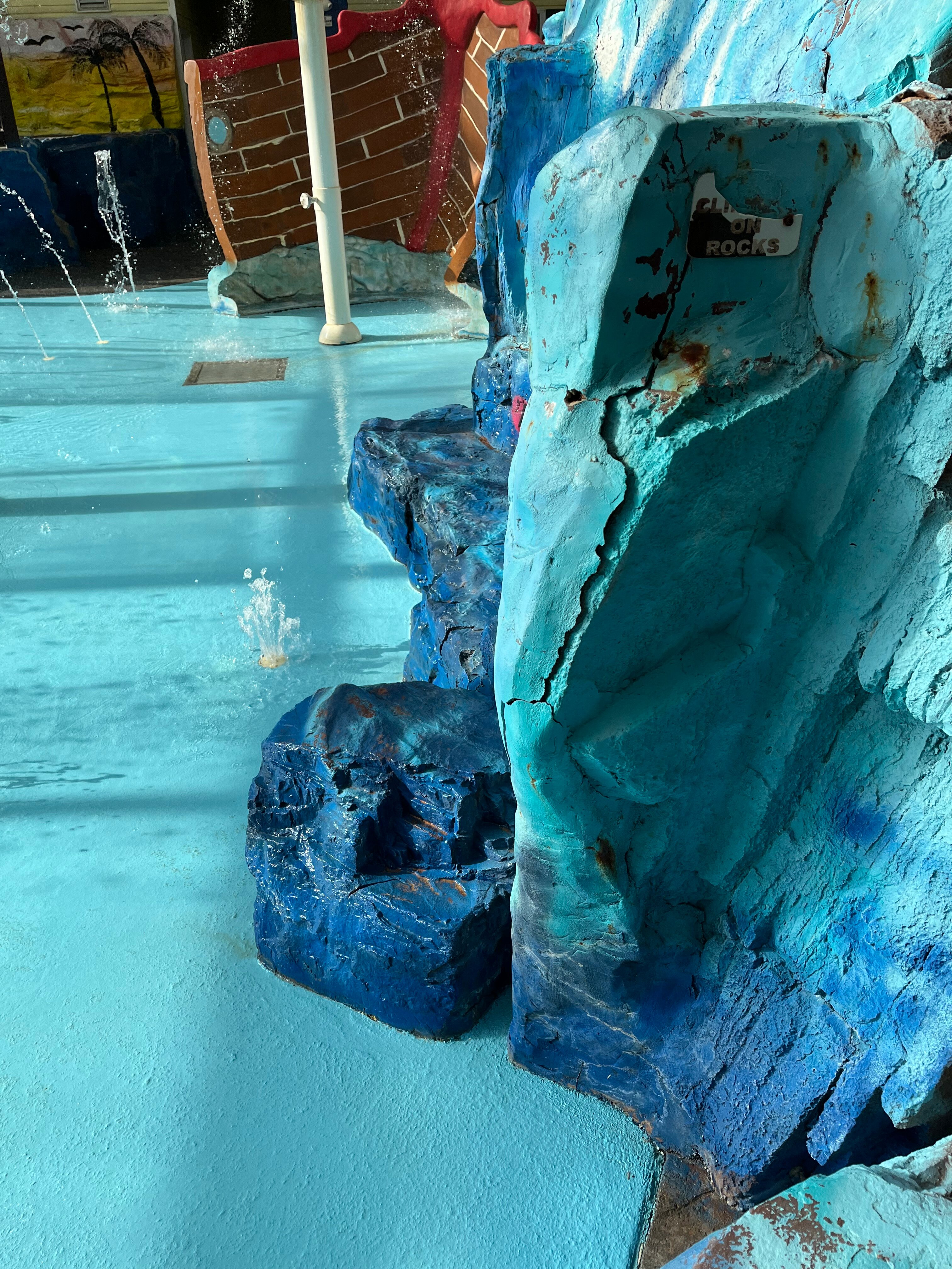 Comfort Inn Splash Harbor-泳池