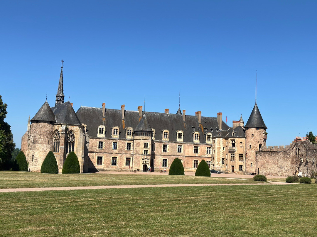 Chateau de Lapalisse-Lapalisse必去景点