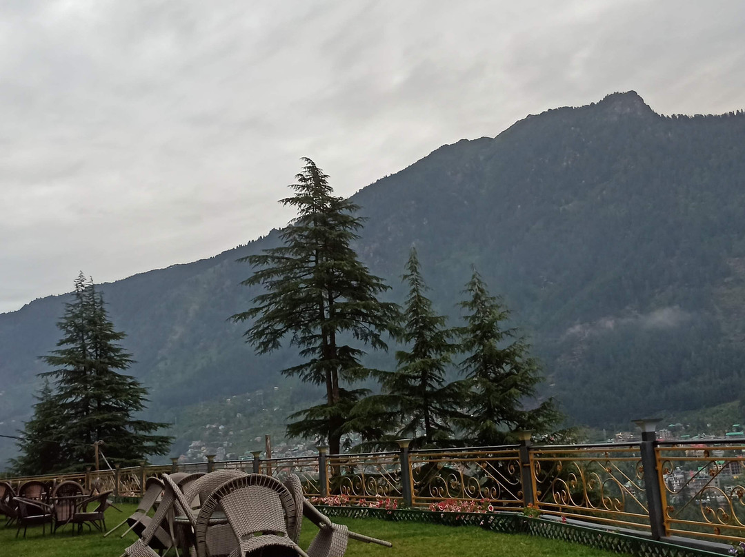 Holiday Heights & Spa Manali主图