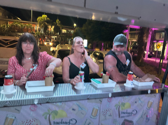 Cheekies Party Bike-达尔文市必去景点