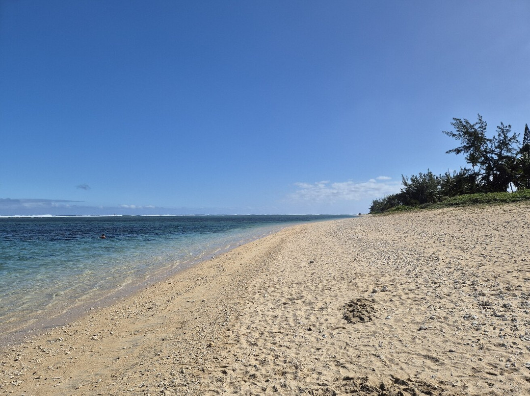 Plage de Trou d'Eau-拉萨里讷雷班必去景点