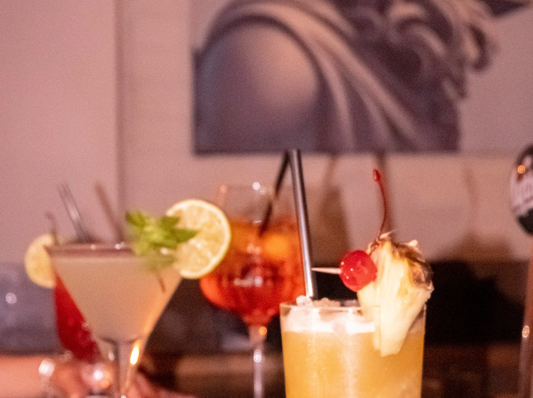 Dionysos Musi Cafe Bar