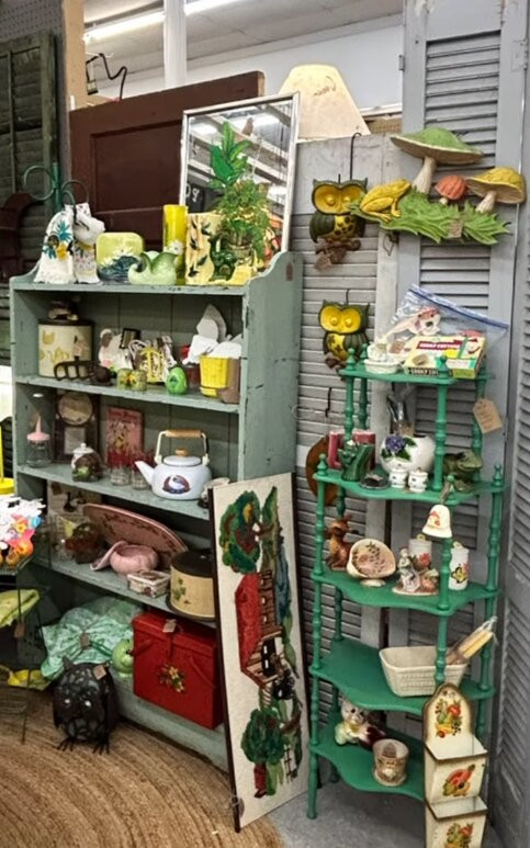 Treasure Hunt Antique Mall-Powder Springs必去景点