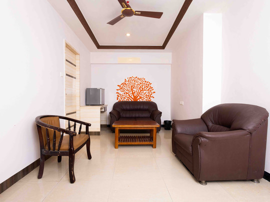 OYO 46258 Hotel Drg Classic