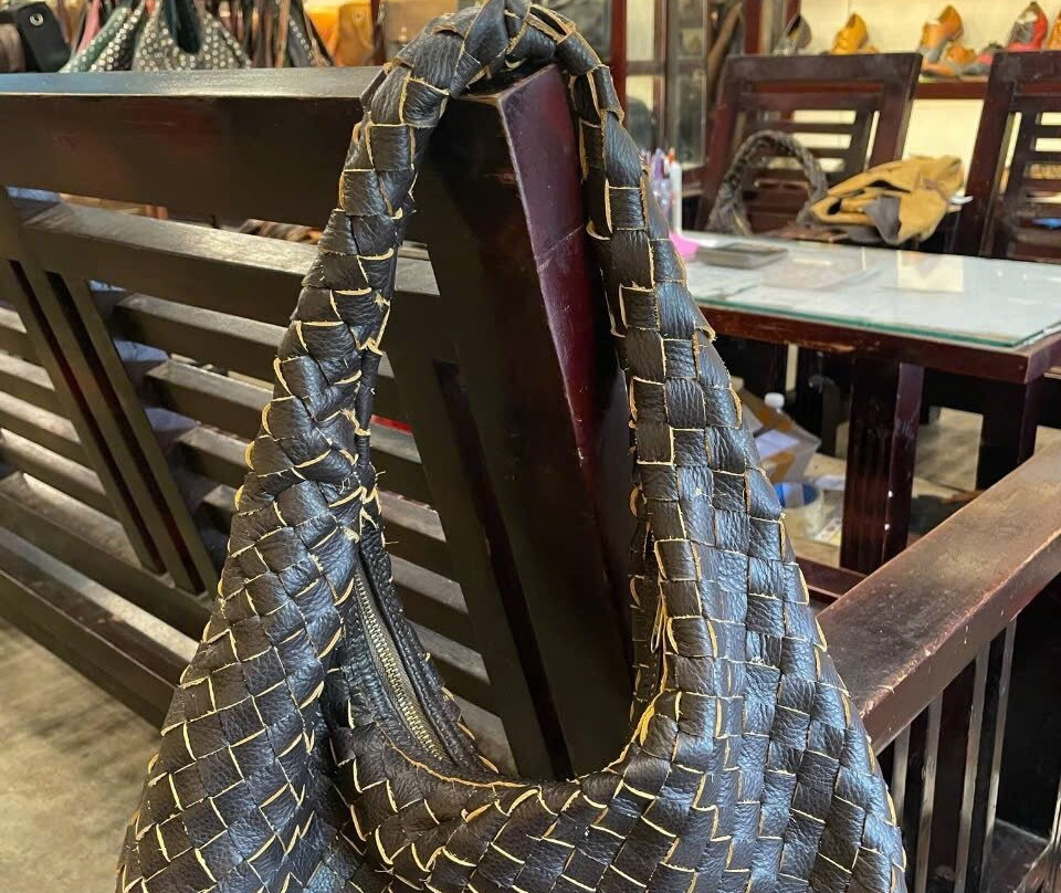 Tonic Shoes Shop-会安必去景点