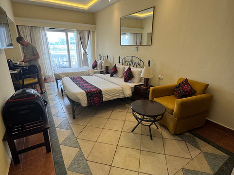 森特林城堡皇家酒店主图