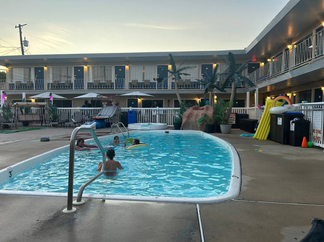 The Sand Box Motel主图