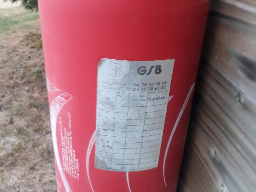 勒多玛尼德斯苏克斯住宿加早餐旅馆主图