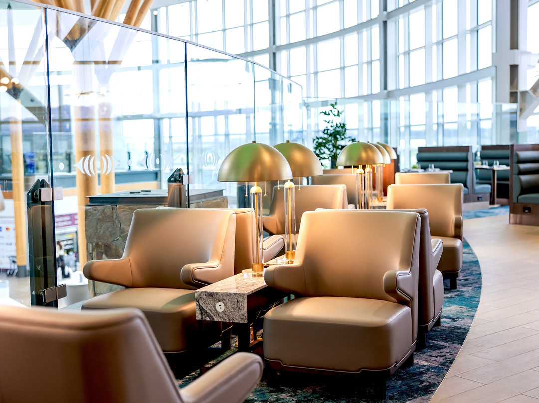 Plaza Premium First (International Departures, Pier D)-里士满必去景点