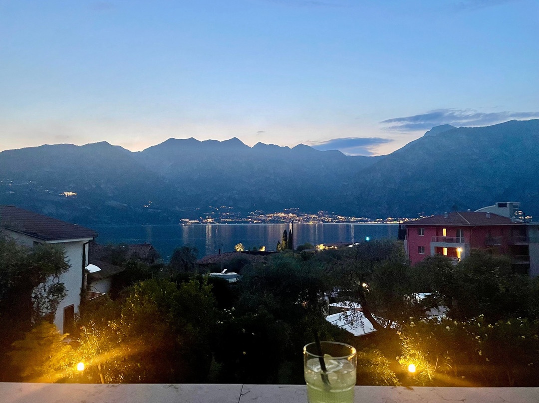 阿莱西住宅酒店主图