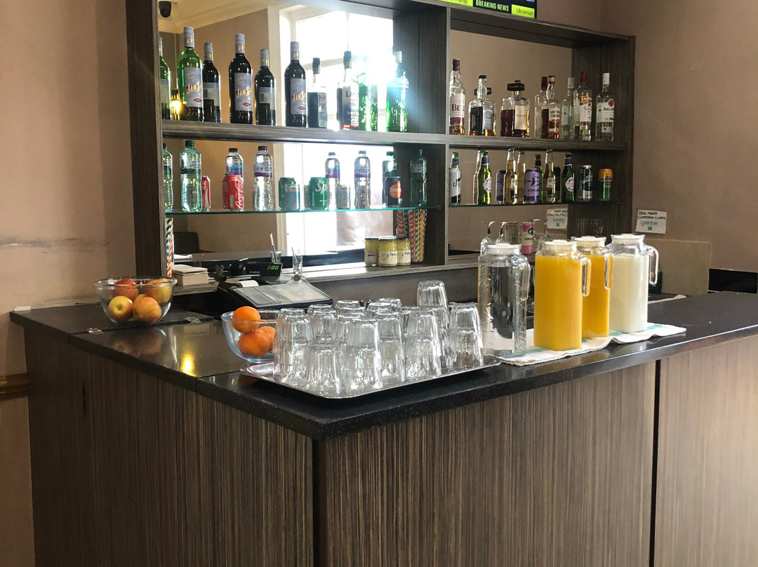 修道院住宿酒店主图