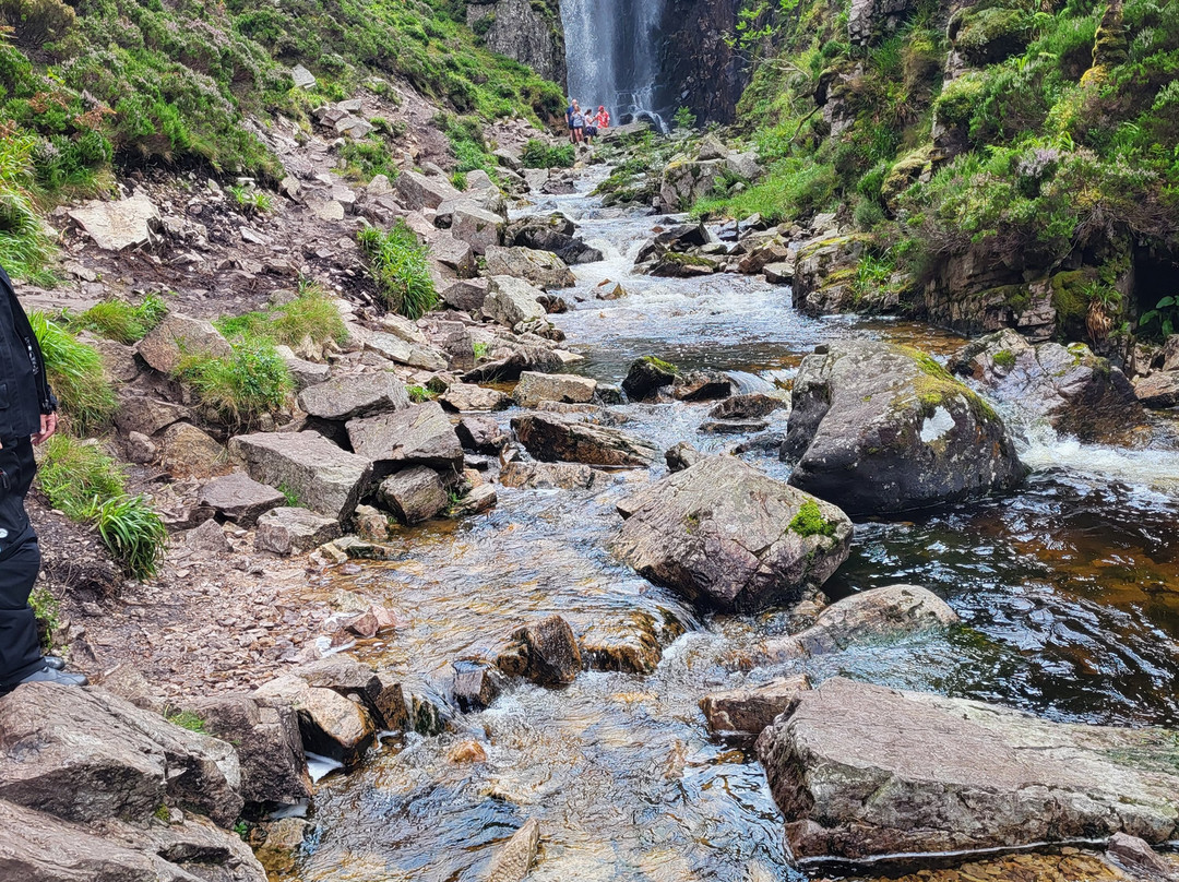 Wailing Widow Falls, Loch Na Gainmhich-Lairg必去景点