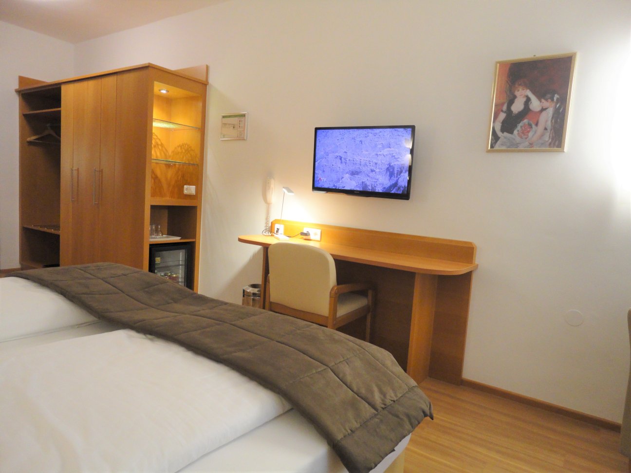 阿尔布切特城市酒店-客卧