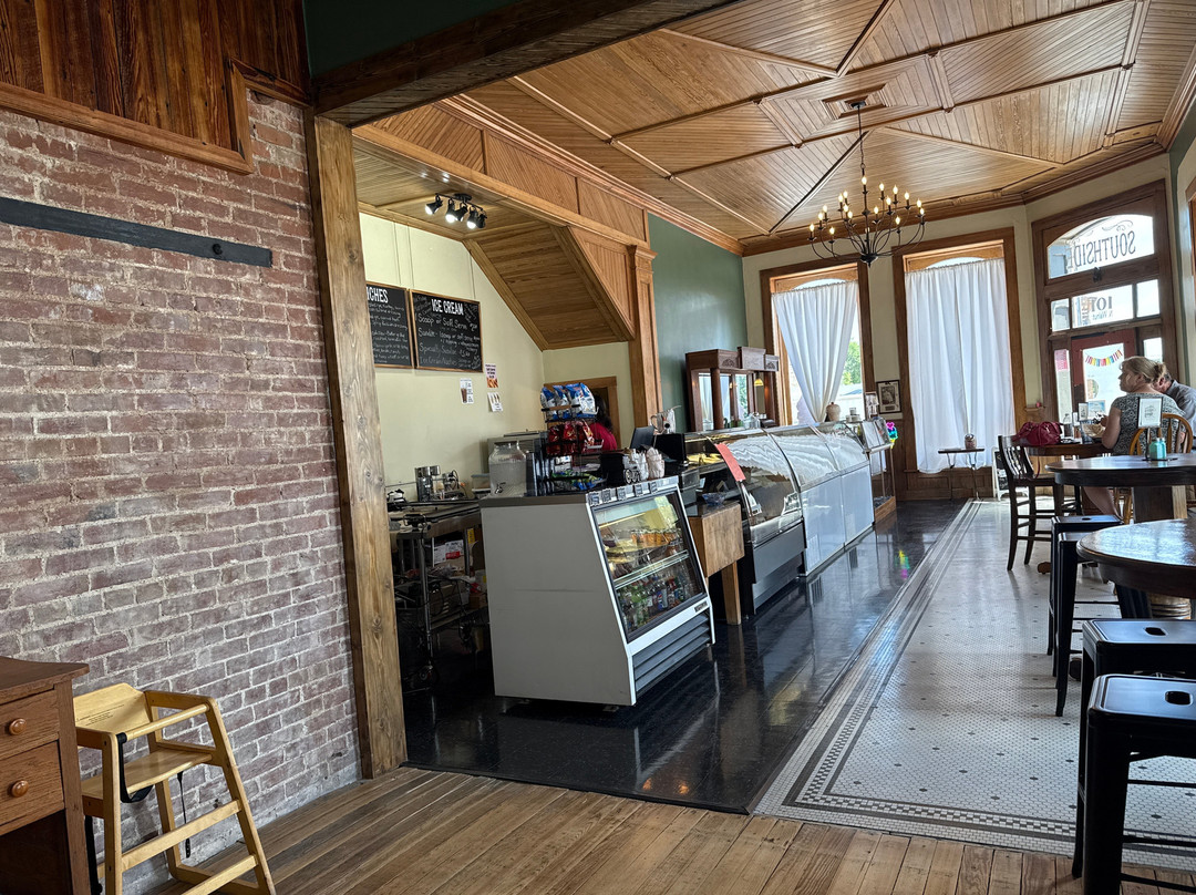 Southside Creamery & Deli