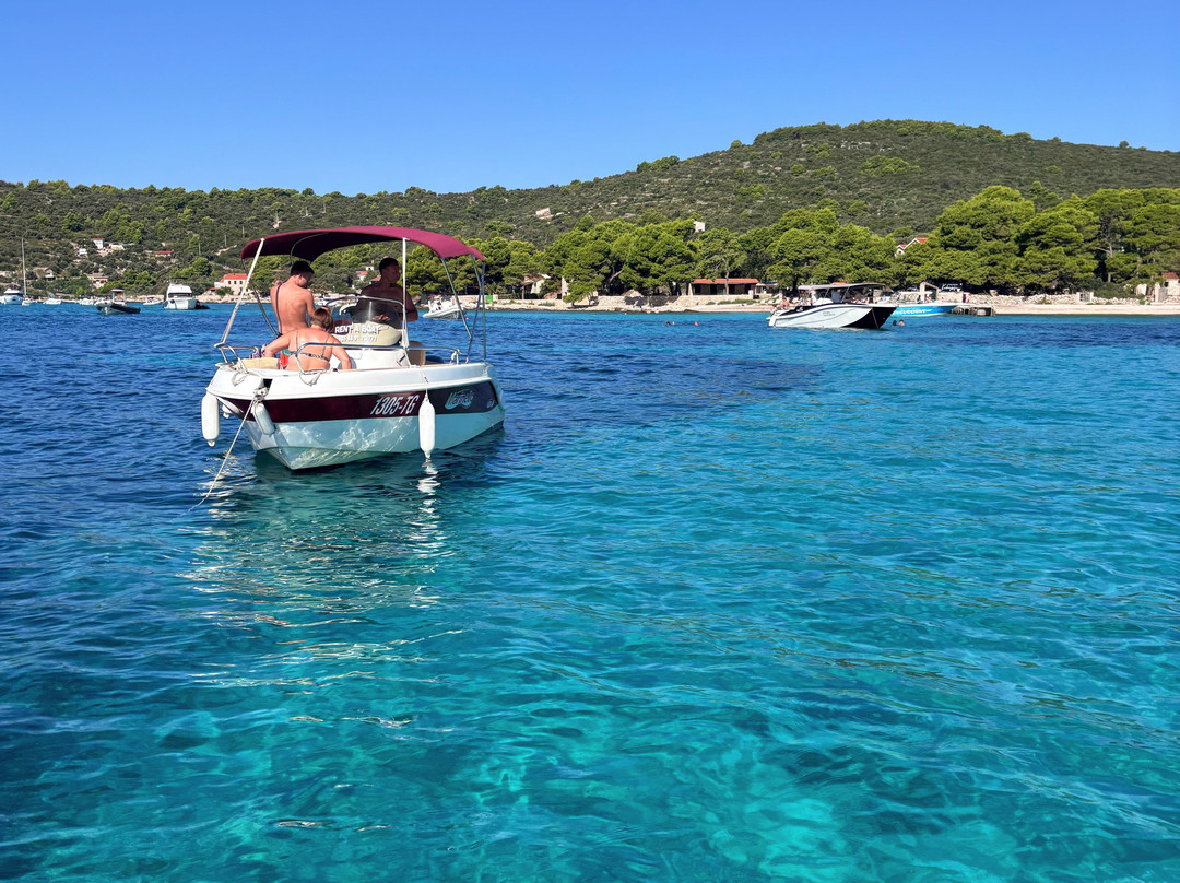 Kaštela Boat Tours-Kastel Kambelovac必去景点