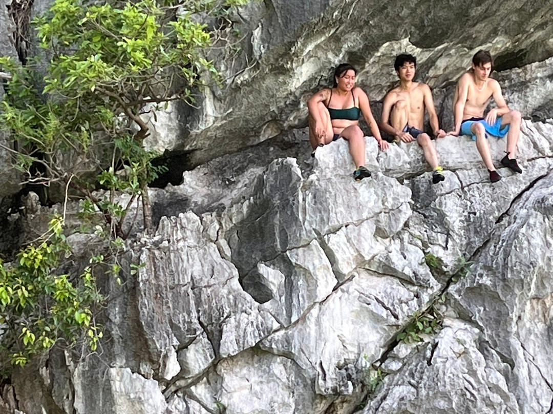 Cat Ba Climbing-卡巴必去景点