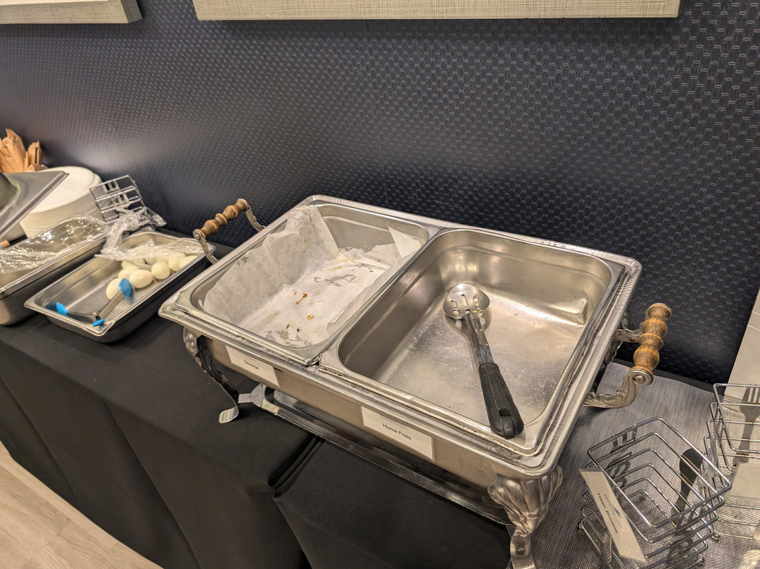 Waterfront Hotel Downtown Burlington主图