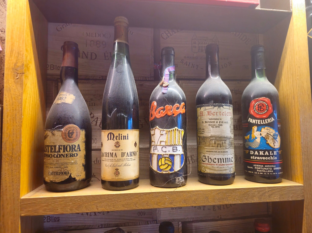 Bar Tabacchi F.lli Casaretto-Zoagli必去景点