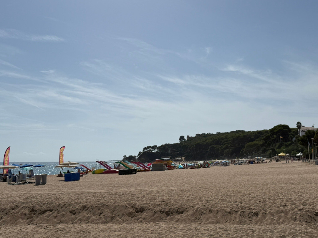 Playa de Fenals-犹兰特德玛必去景点