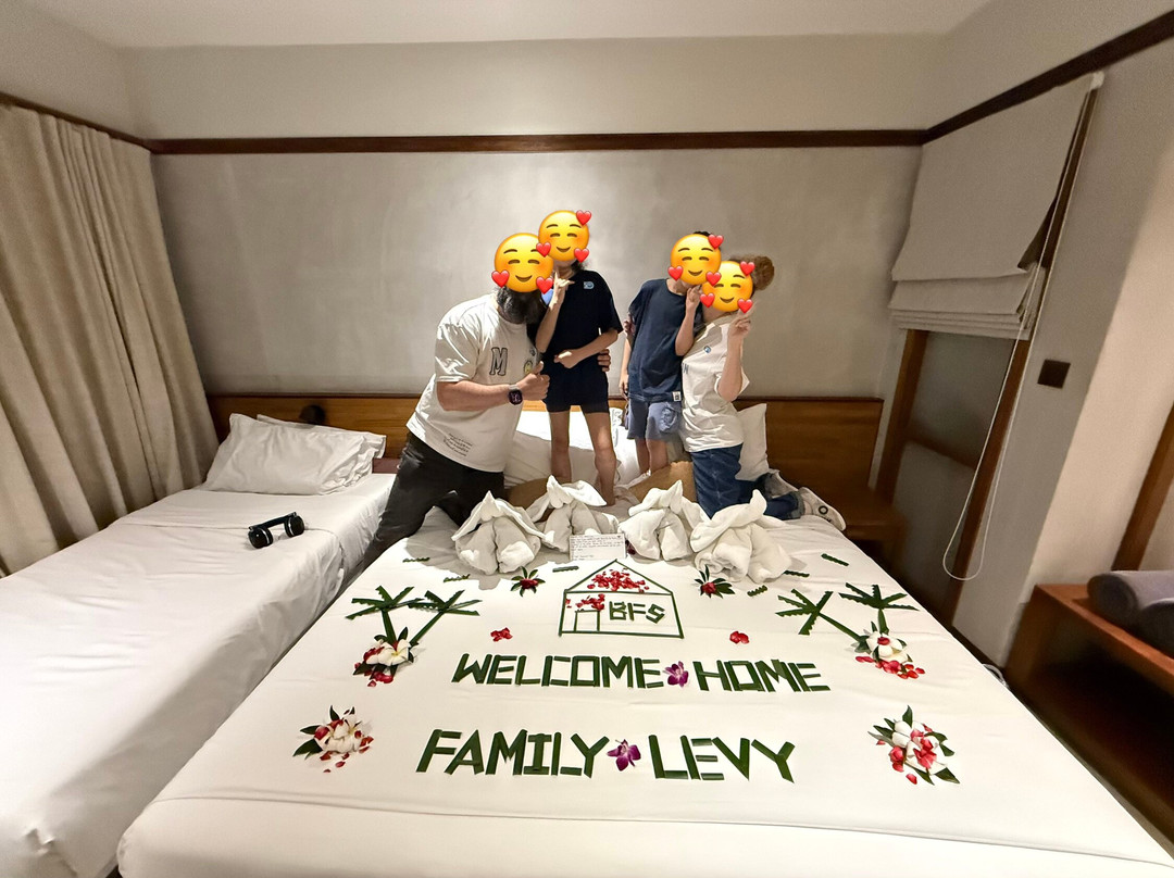 香蕉扇海滨度假酒店主图