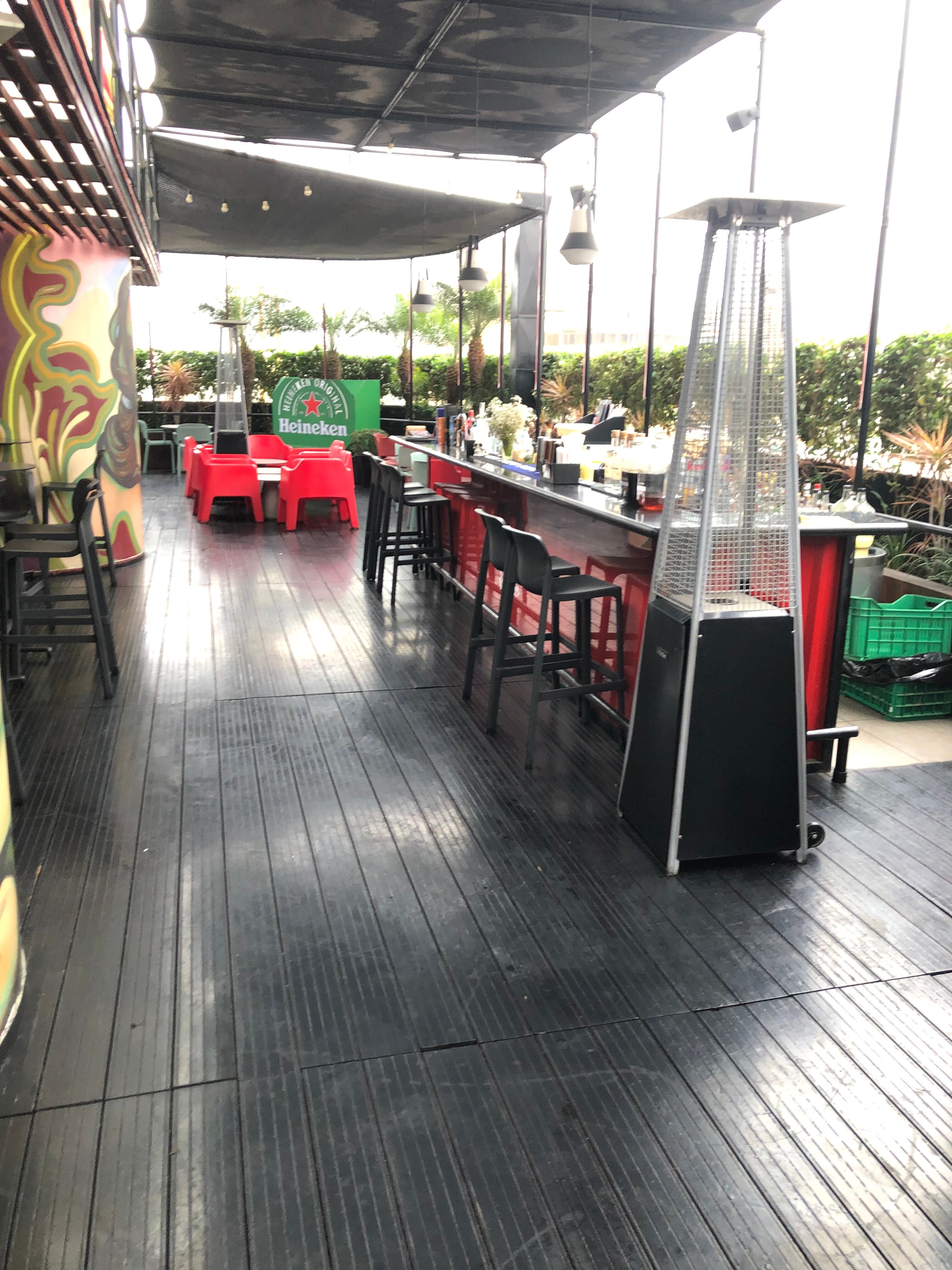 Radisson Red Miraflores-浴室