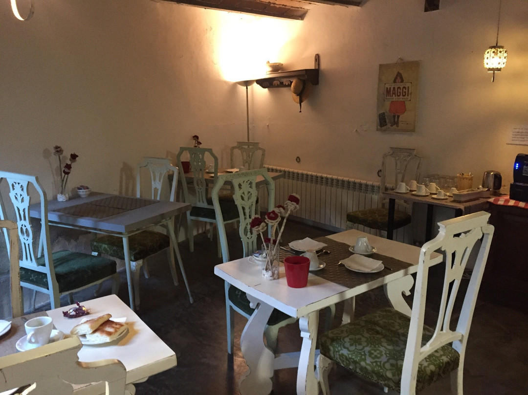 Hostel & Restaurant Flora主图