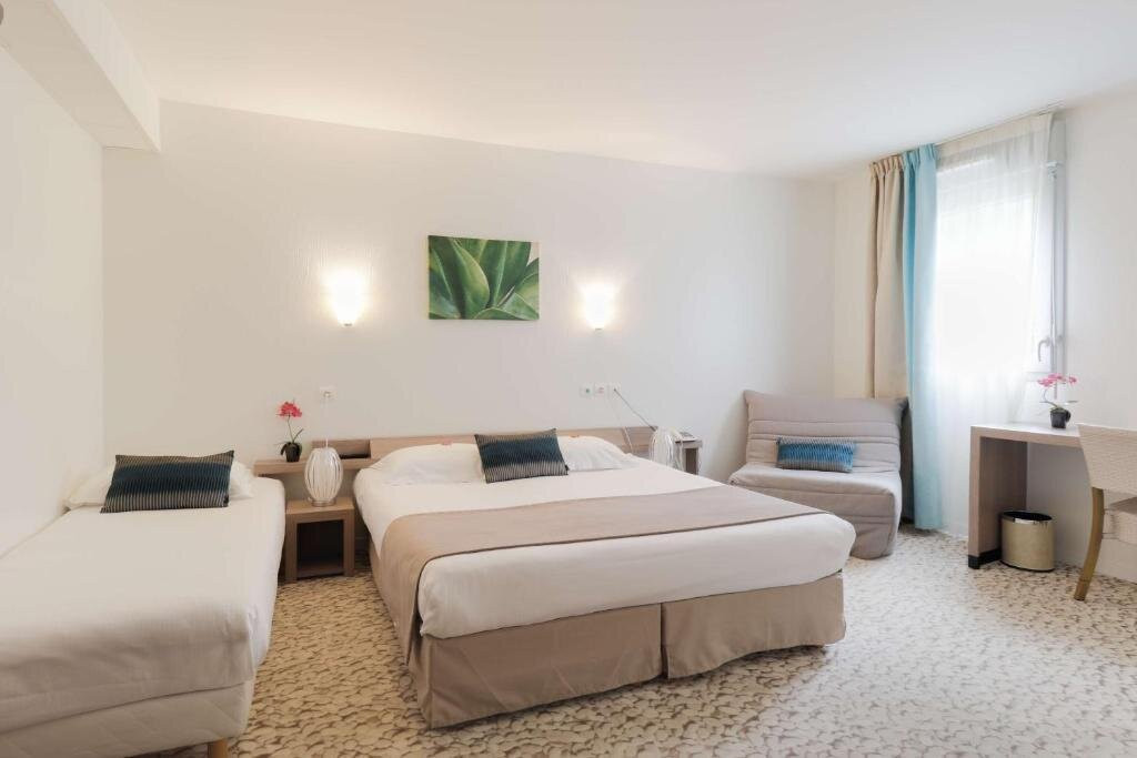 康卡勒酒店住宿-Brit Hotel Cancale - L'Alghotel