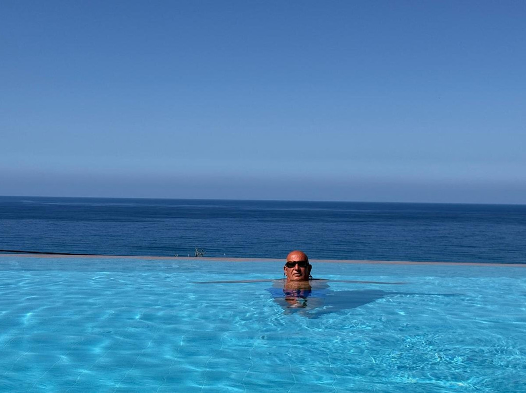 纳图拉俱乐部酒店主图