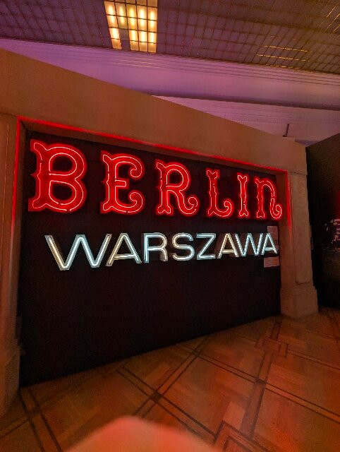 Neon Muzeum-华沙必去景点