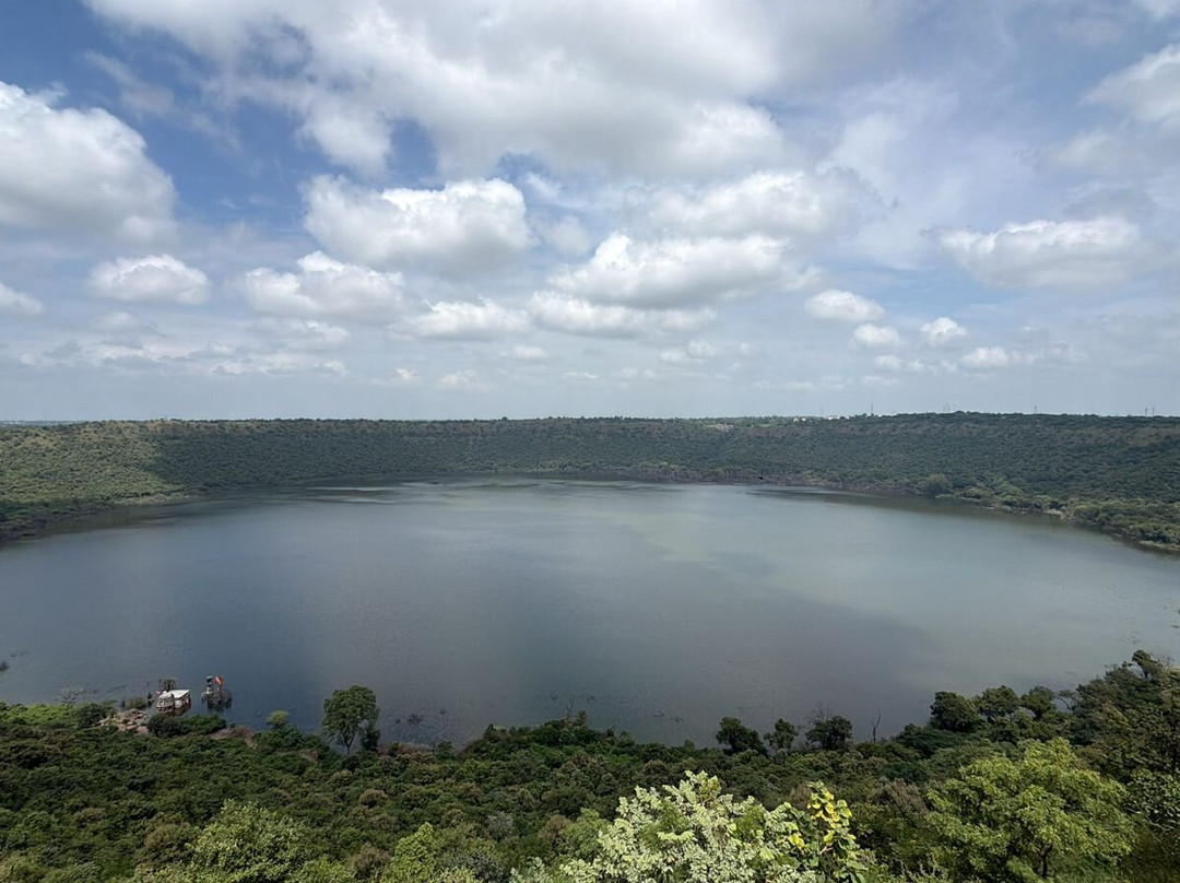 Lonar crater lake-Lonar必去景点