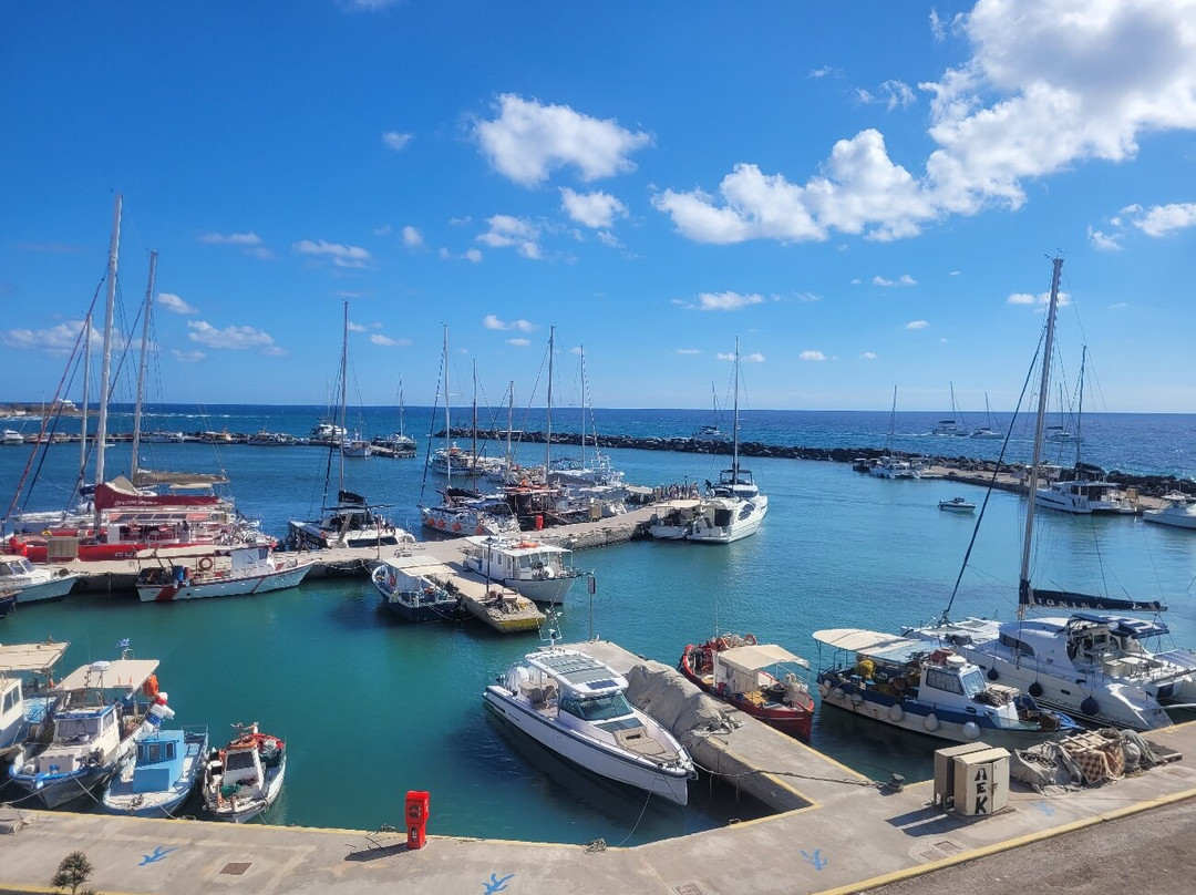 诺托斯温泉酒店主图