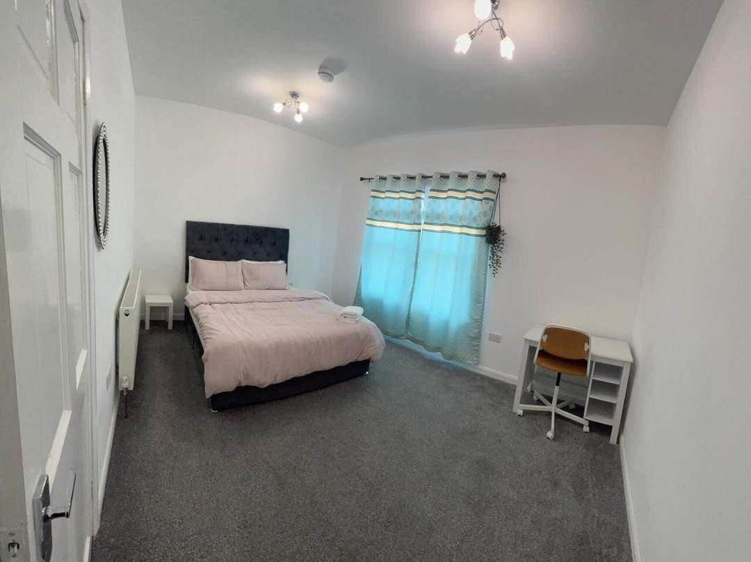 Southampton Bridge Rooms By Afl