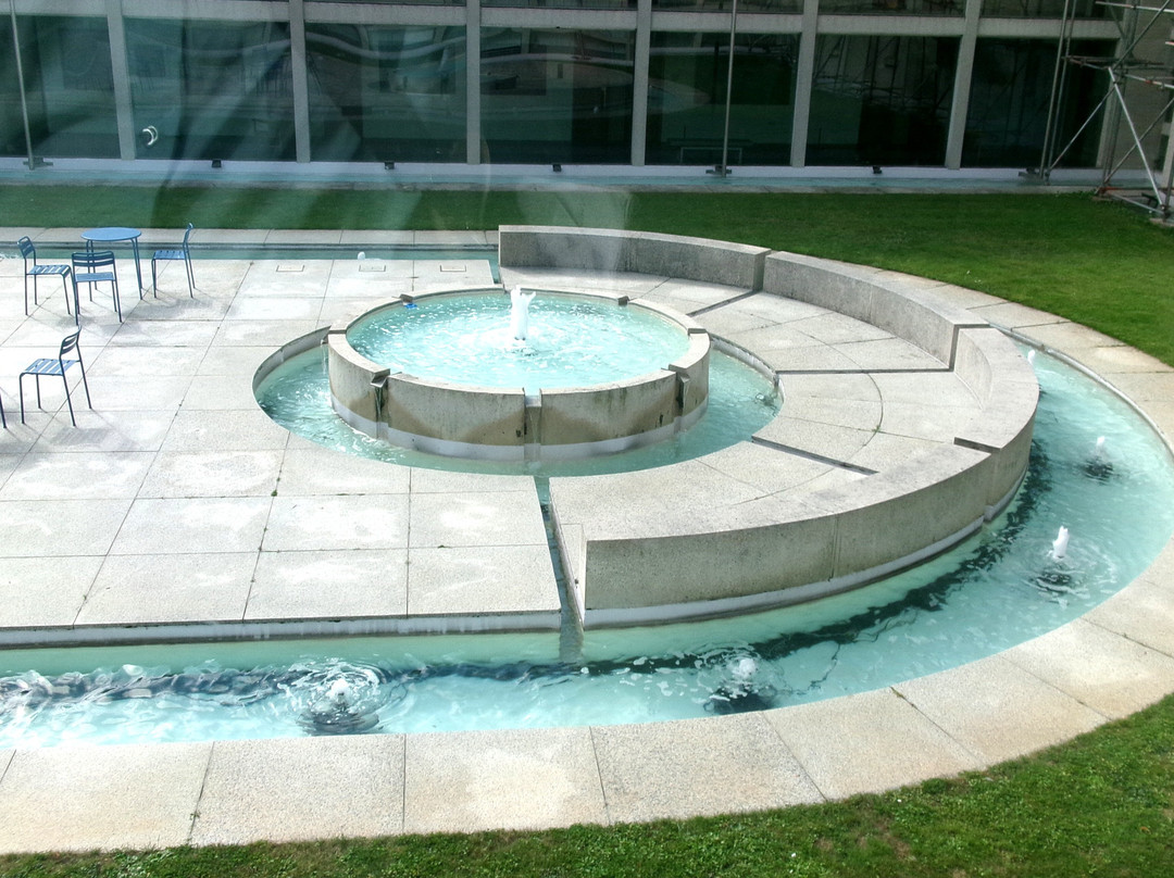 Murray Edwards College主图