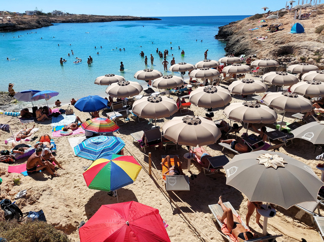 Spiaggia di Portu Ntoni-兰佩杜萨必去景点